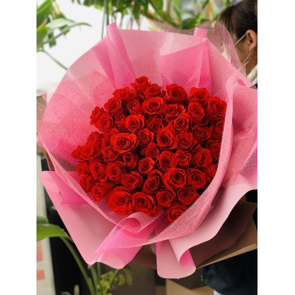【プロポーズ】【記念日】赤バラ50本の花束